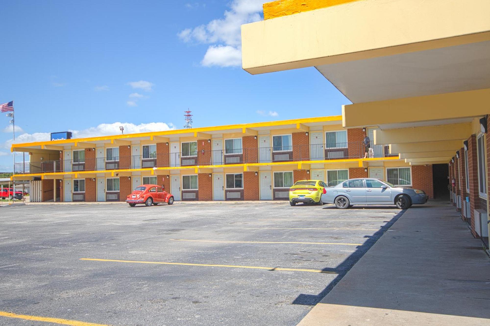 Centralia Motel Near Downtown By Oyo Exterior photo